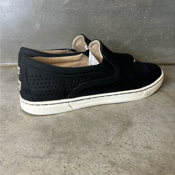 Ugg Sammy Chevron Breeze Slip On Black Suede Women’s Size 7 Excellent Condition - Picture 3 of 12